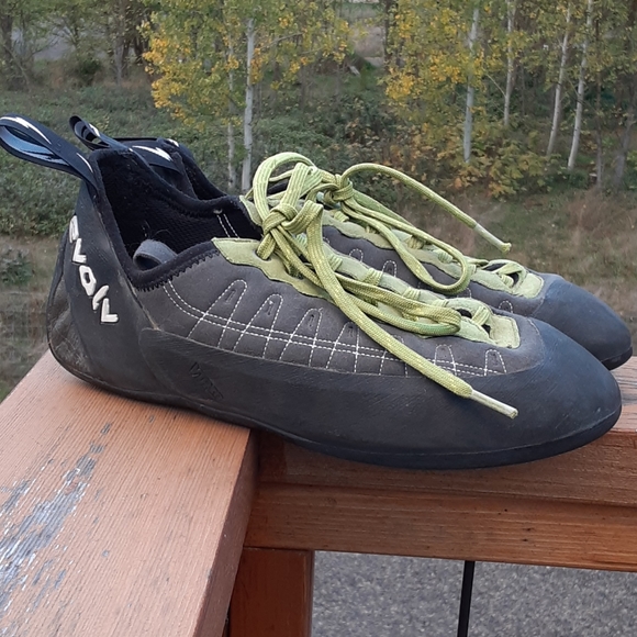 evolv vtr3d climbing shoes